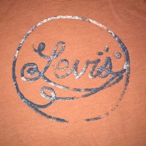 Levi’s T shirt